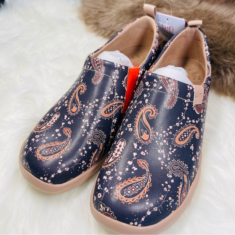 NWT UIN Women’s Shoes PU/Infinite Vitality/US7.5
